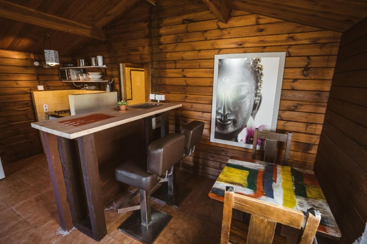 Fuente Del Lobo Glamping & Bungalows - Adults Only Pinos Genil Exteriér fotografie