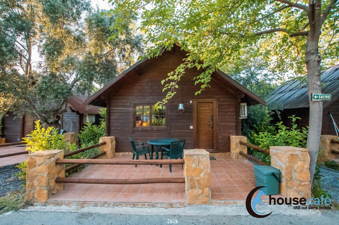 Fuente Del Lobo Glamping & Bungalows - Adults Only Pinos Genil Exteriér fotografie