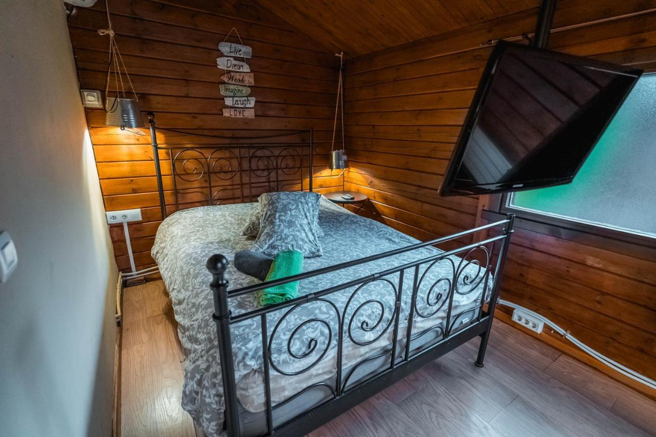 Fuente Del Lobo Glamping & Bungalows - Adults Only Pinos Genil Exteriér fotografie