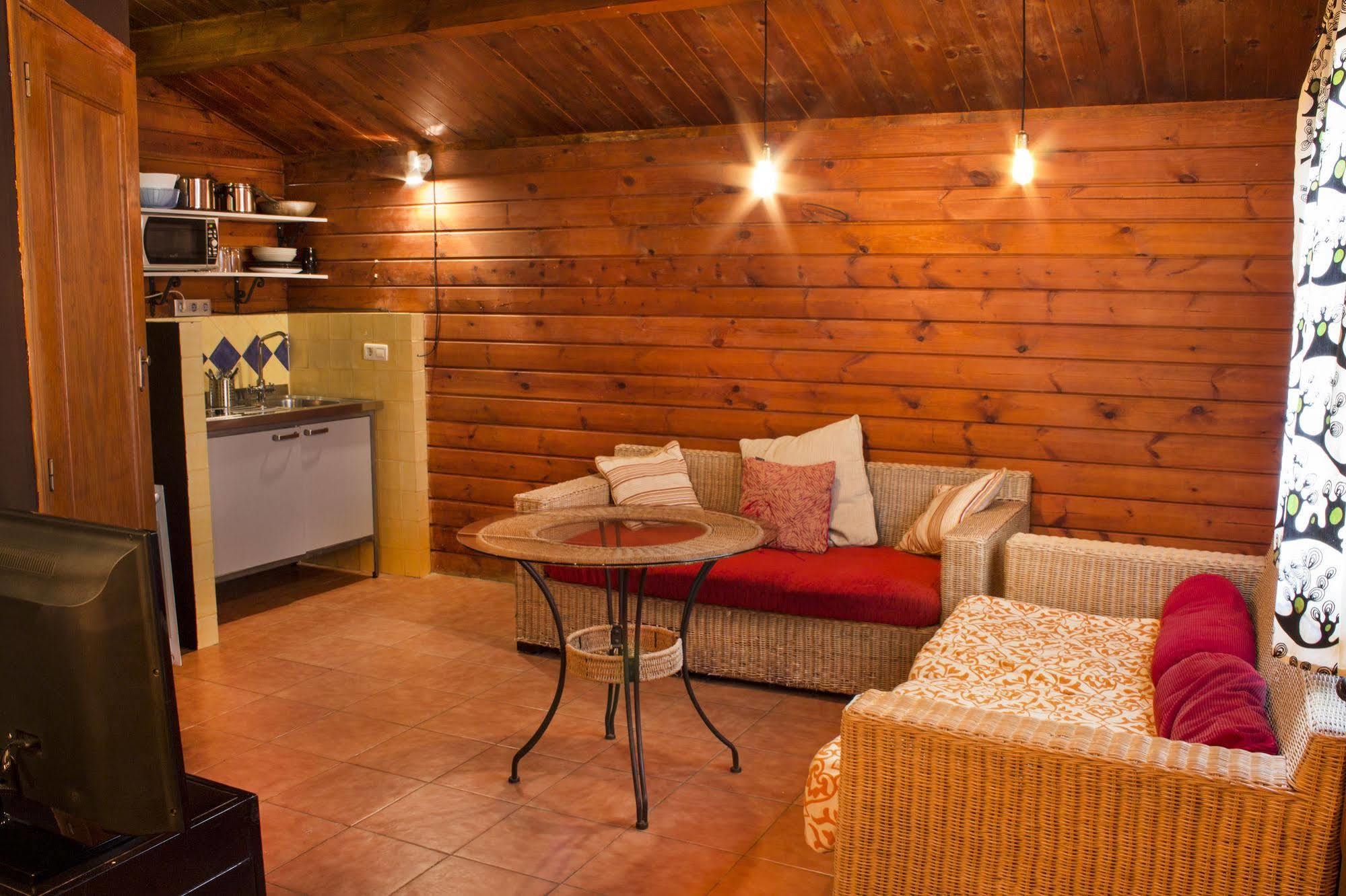 Fuente Del Lobo Glamping & Bungalows - Adults Only Pinos Genil Exteriér fotografie